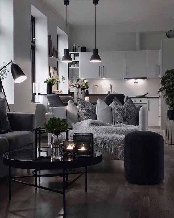 10 Great Decoration Examples For Small Living Spaces in Toronto