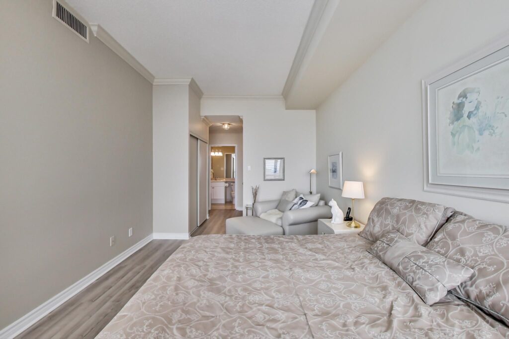 Photo of 10 Guildwood Parkway Suite 1431