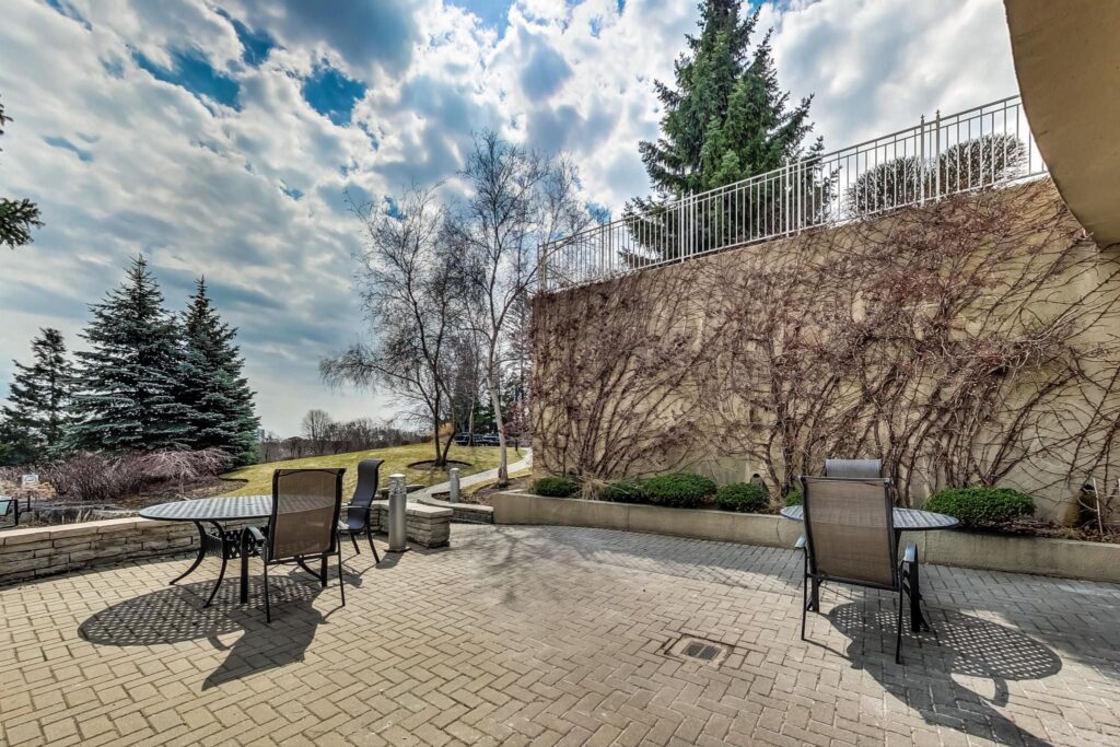 Photo of 10 Guildwood Parkway Suite 1431