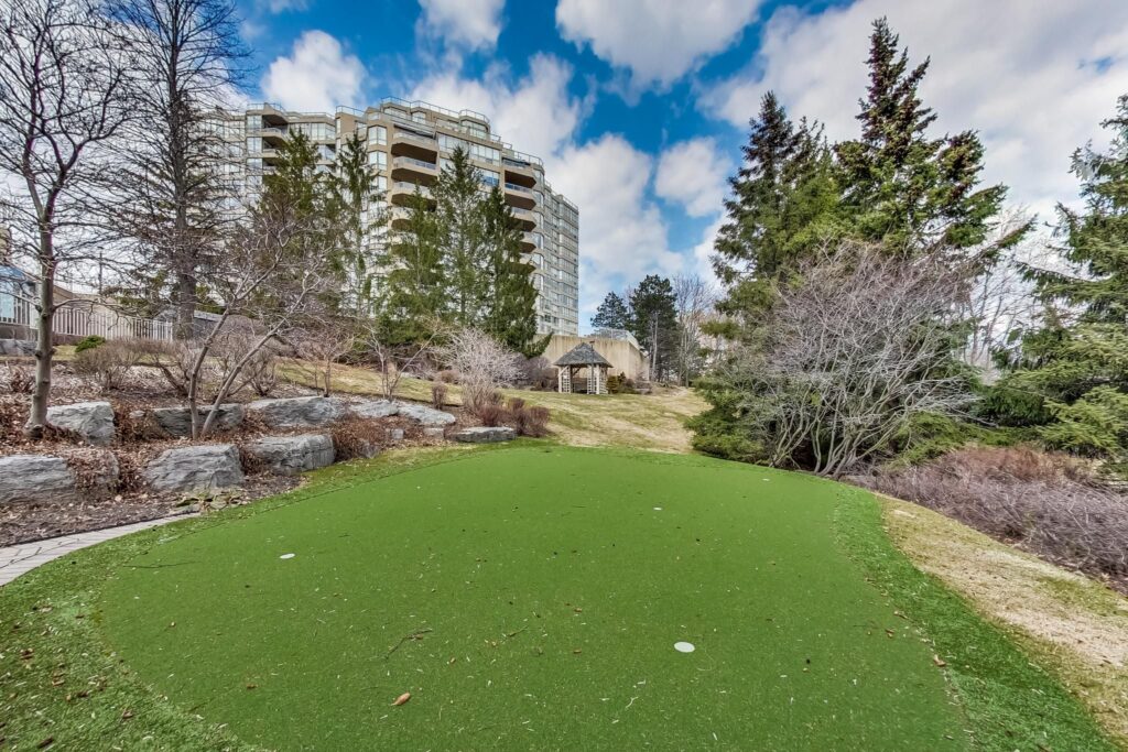 Photo of 10 Guildwood Parkway Suite 1431