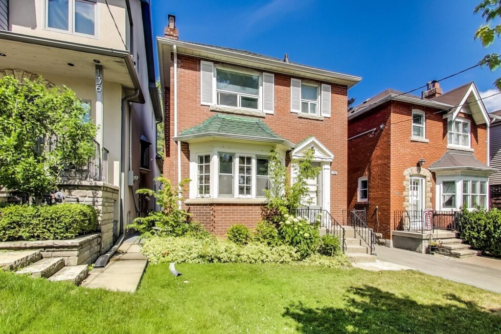Photo of 138 Airdrie Road