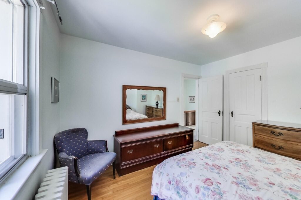 Photo of 138 Airdrie Road