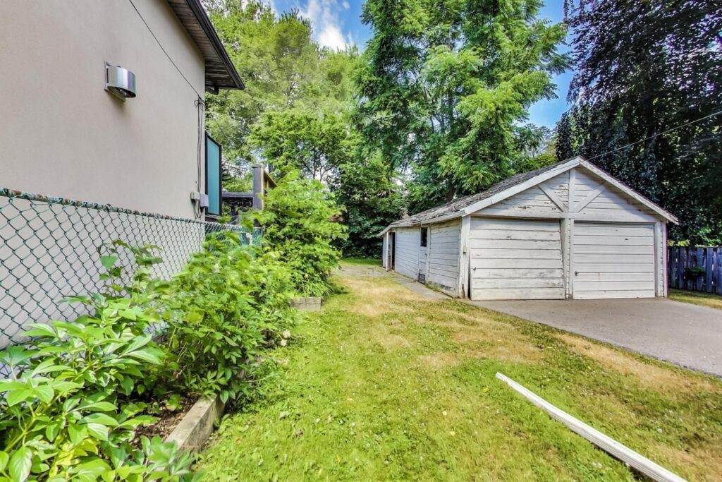 Photo of 138 Airdrie Road