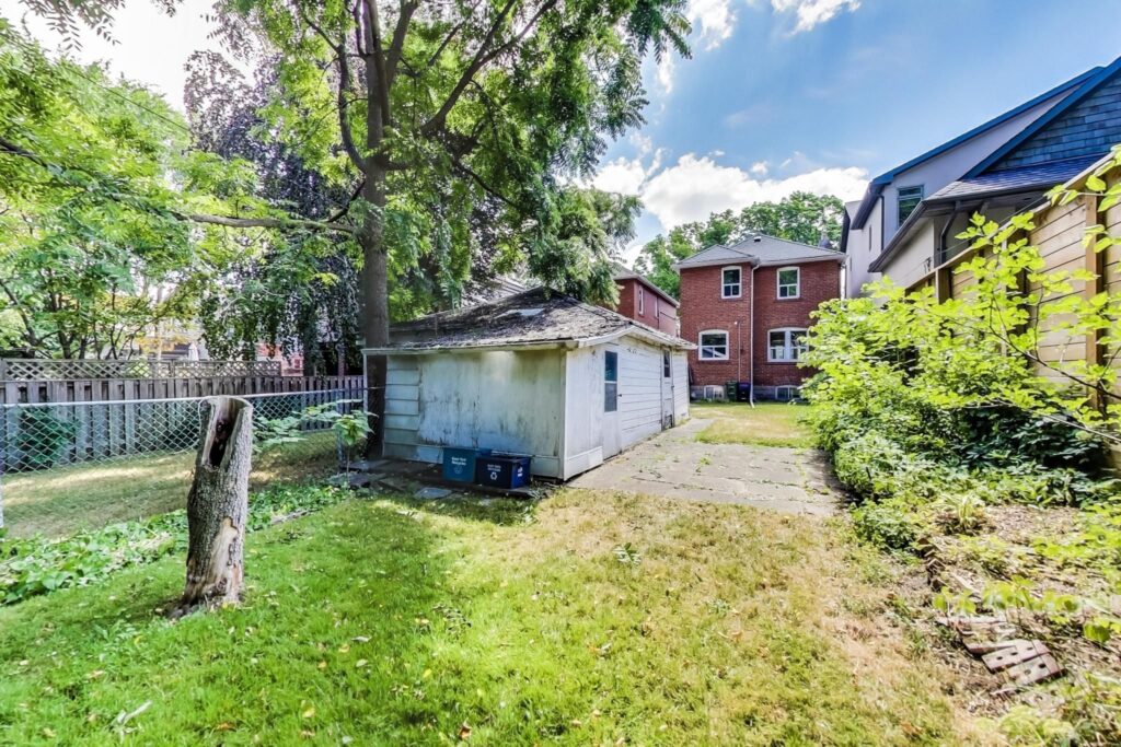 Photo of 138 Airdrie Road