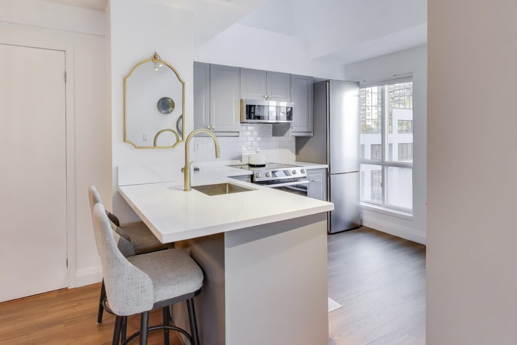 Photo of 139 Merton St, Suite 448
