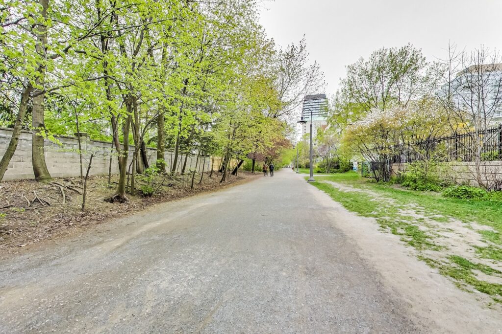 Photo of 139 Merton St, Suite 448