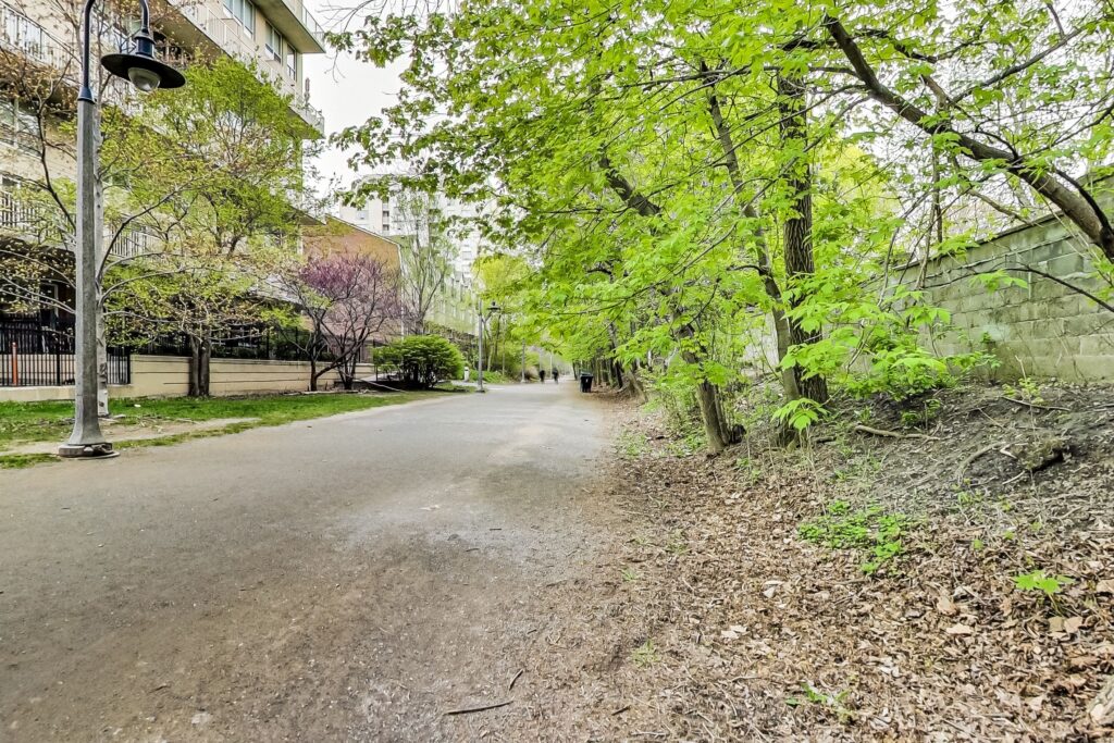 Photo of 139 Merton St, Suite 448
