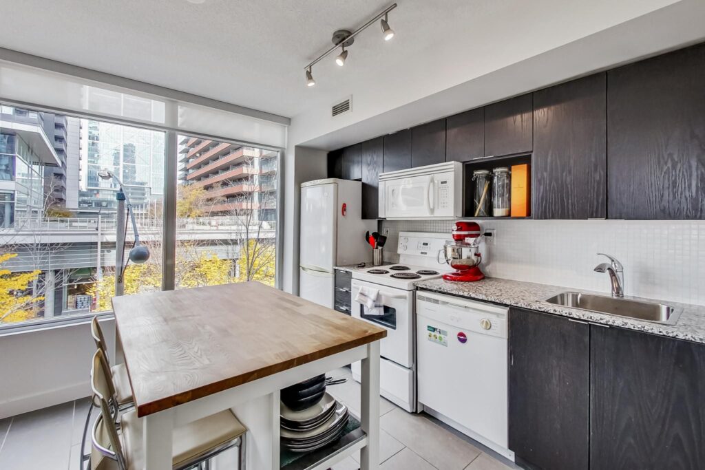 Photo of 15 Brunel Court Suite 510