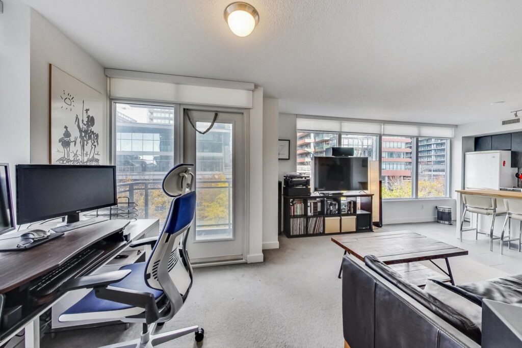 Photo of 15 Brunel Court Suite 510
