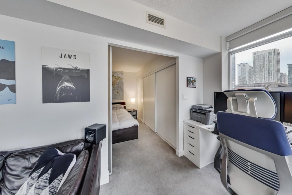 Photo of 15 Brunel Court Suite 510