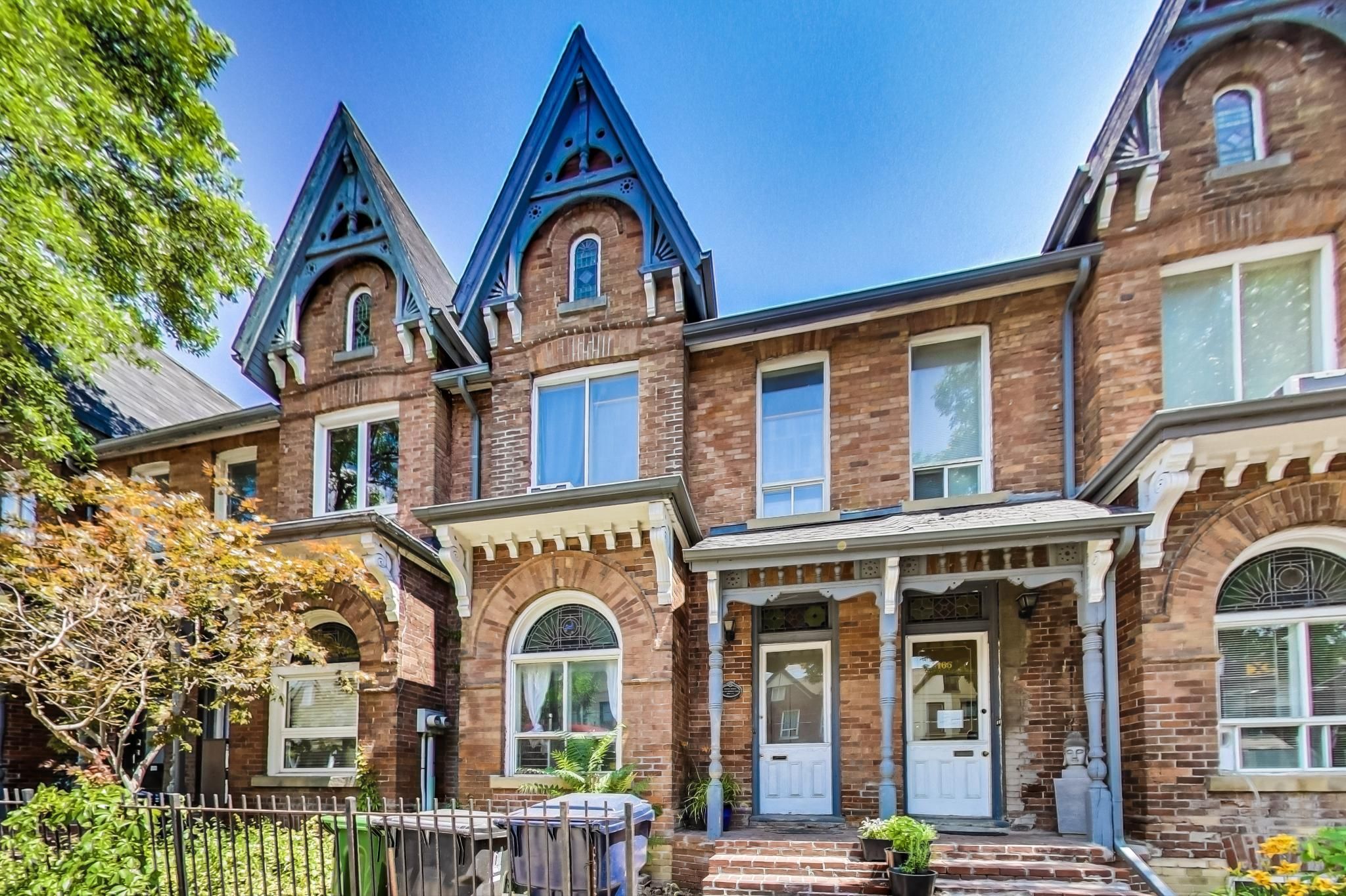 Photo of 167 Broadview Avenue