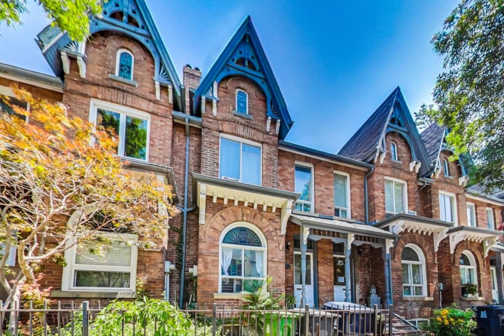 Photo of 167 Broadview Avenue