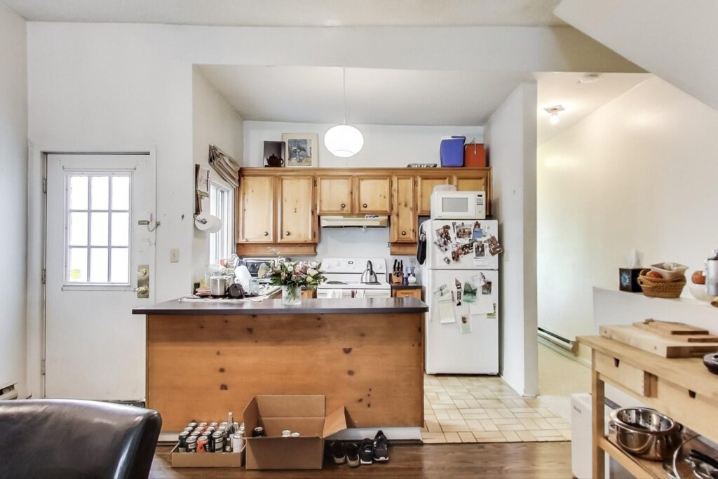 Photo of 167 Broadview Avenue
