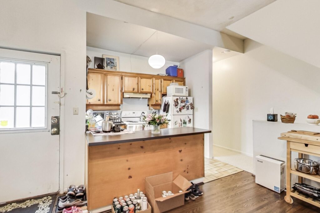 Photo of 167 Broadview Avenue