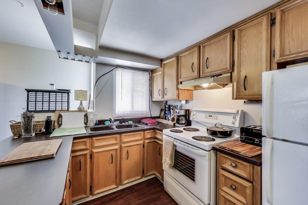 Photo of 167 Broadview Avenue