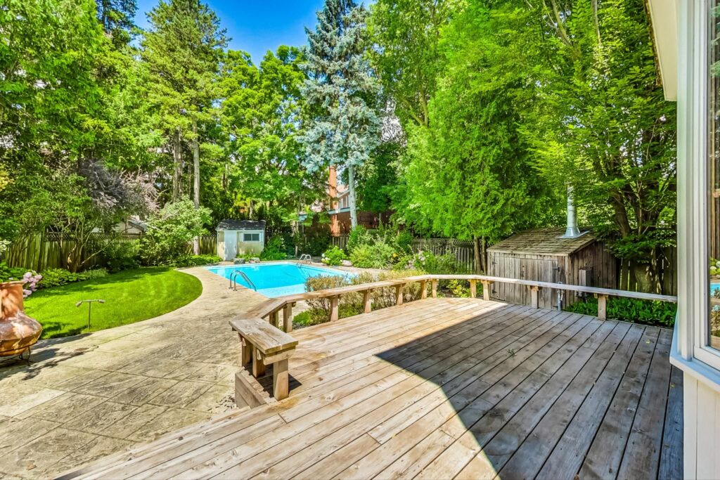 Photo of 2 Divadale Dr