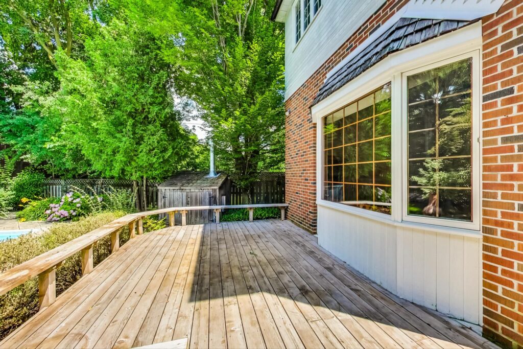 Photo of 2 Divadale Dr
