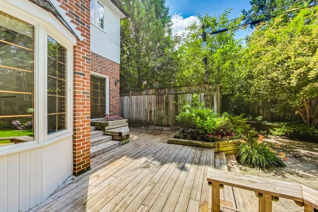 Photo of 2 Divadale Dr