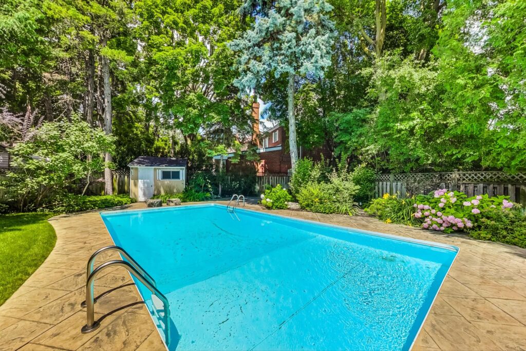 Photo of 2 Divadale Dr
