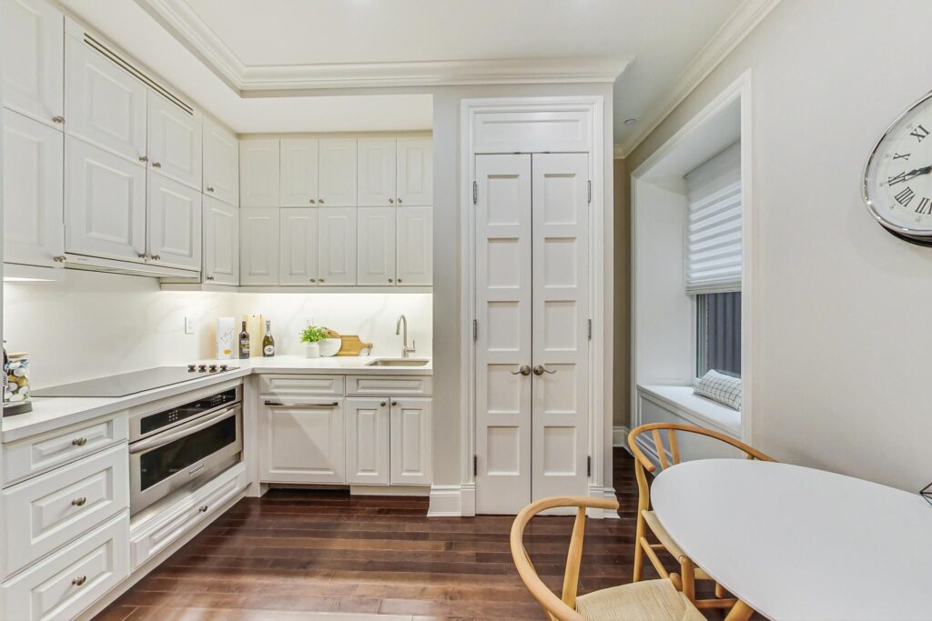 Photo of 22 Leader Lane Suite 545