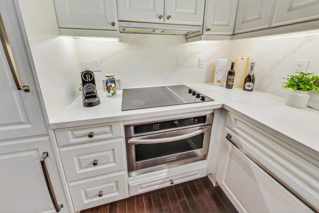 Photo of 22 Leader Lane Suite 545