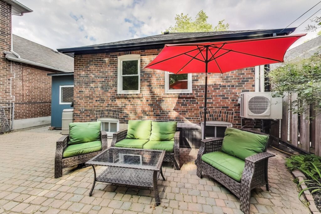 Photo of 22 Roblin Avenue