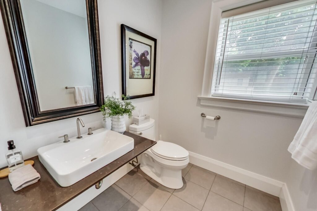 Photo of 223 Belsize Dr