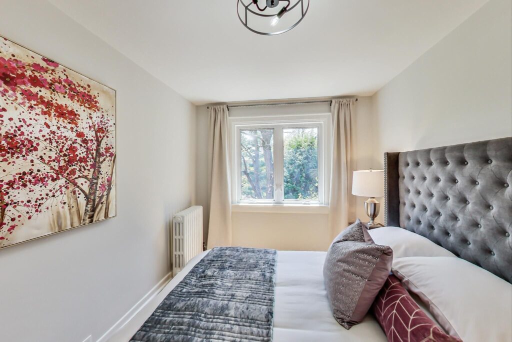 Photo of 251 Belsize Drive