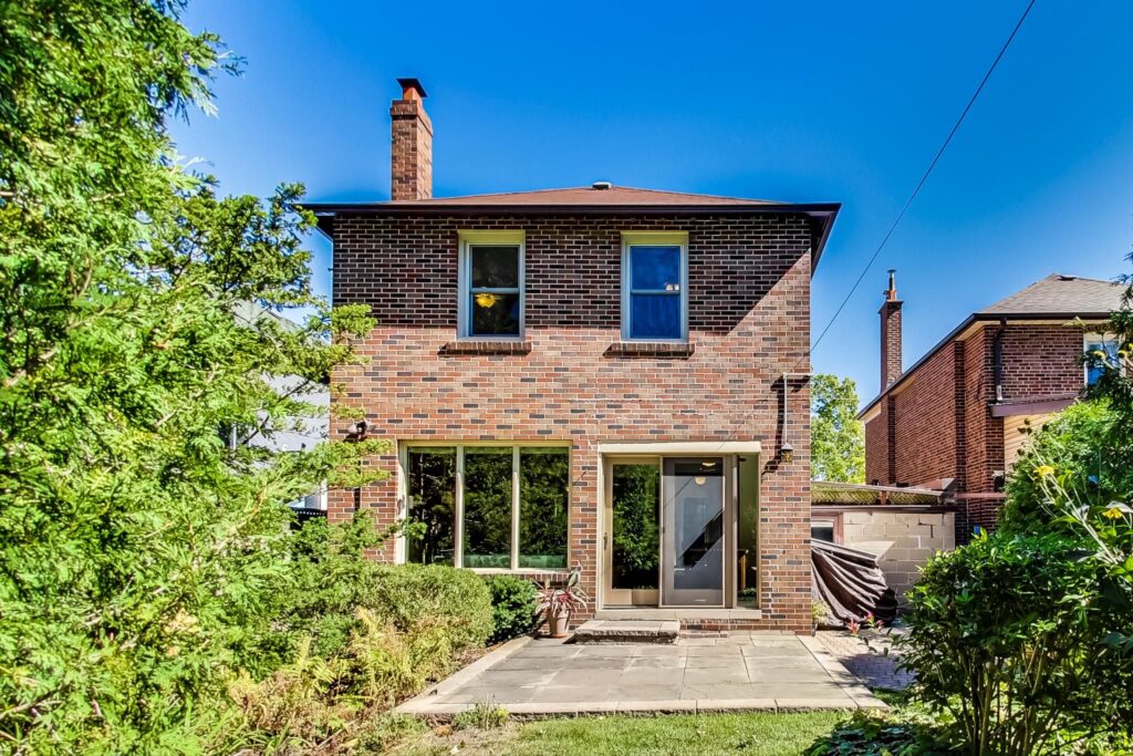 Photo of 26 Tanager Avenue