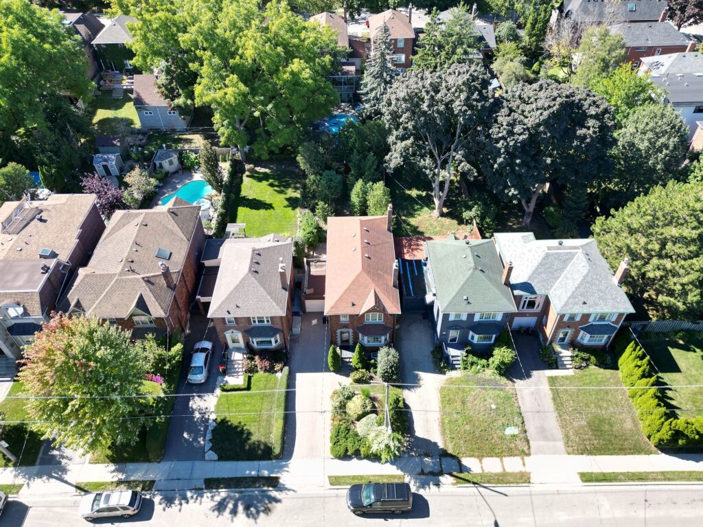 Photo of 26 Tanager Avenue
