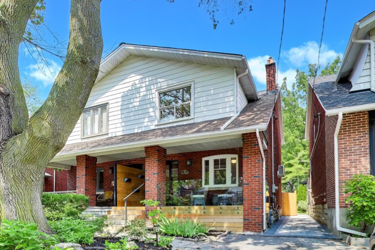 262 Belsize Drive
