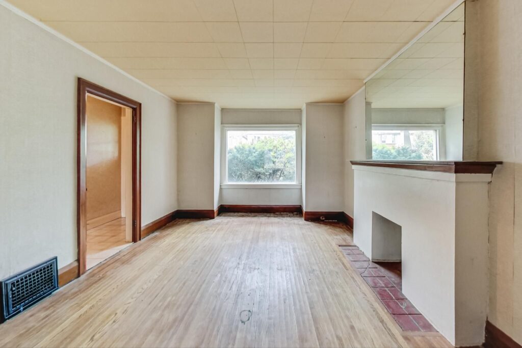 Photo of 27 Tilson Rd