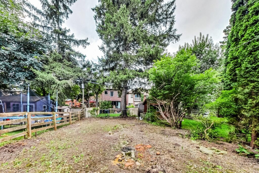 Photo of 27 Tilson Rd