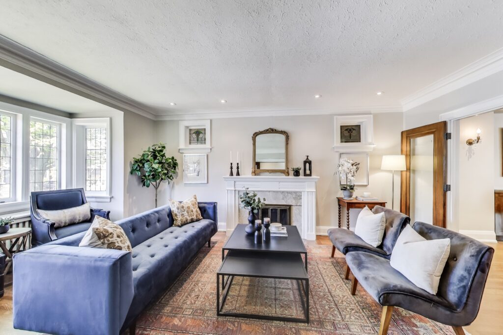 Photo of 275 Fairlawn Avenue