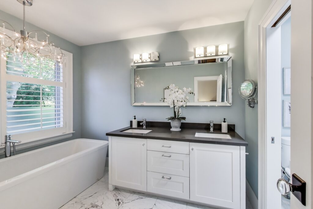 Photo of 275 Fairlawn Avenue
