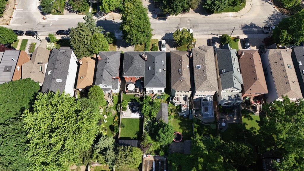 Photo of 321 Belsize Drive
