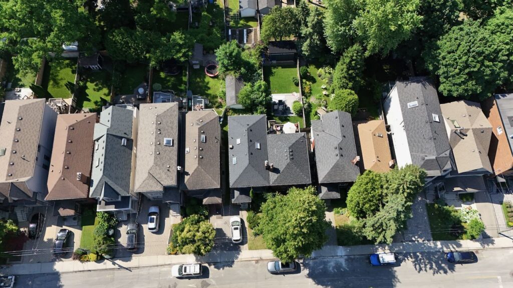 Photo of 321 Belsize Drive