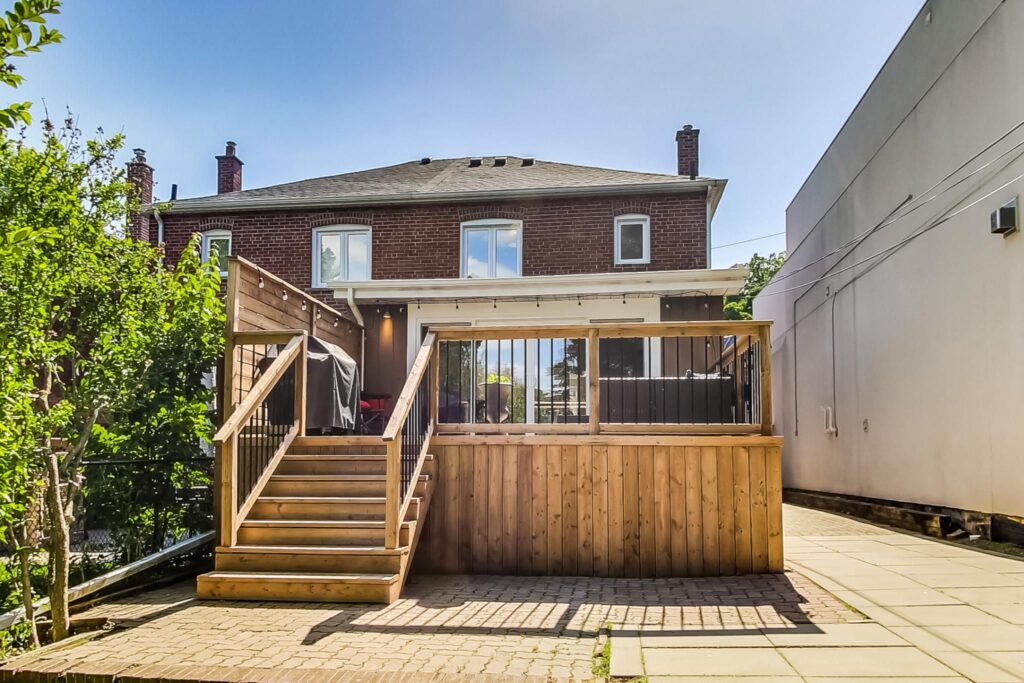 Photo of 335 Cleveland Street
