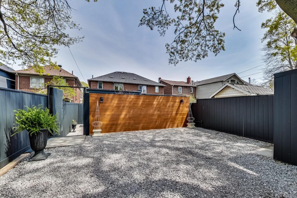 Photo of 34 Hadley Road