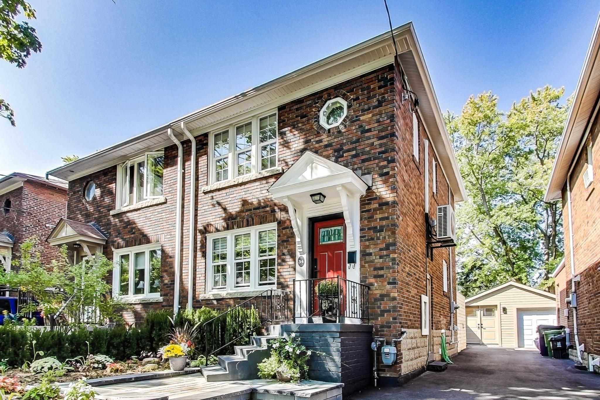 Photo of 34 Randolph Road