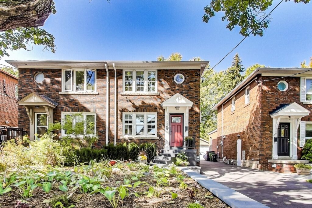 Photo of 34 Randolph Road