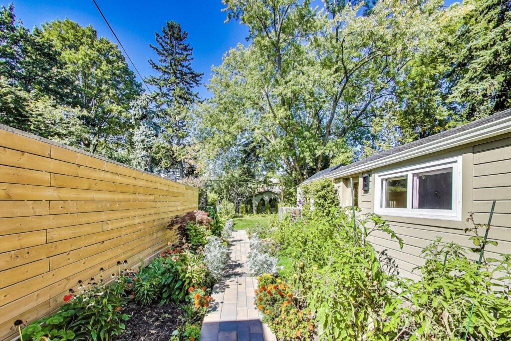Photo of 34 Randolph Road