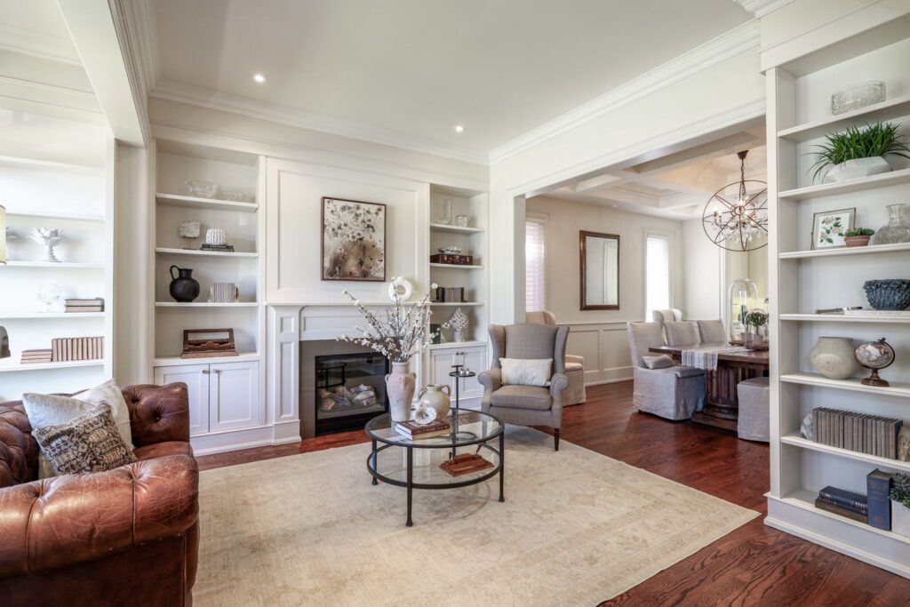 Photo of 344 Bessborough Dr