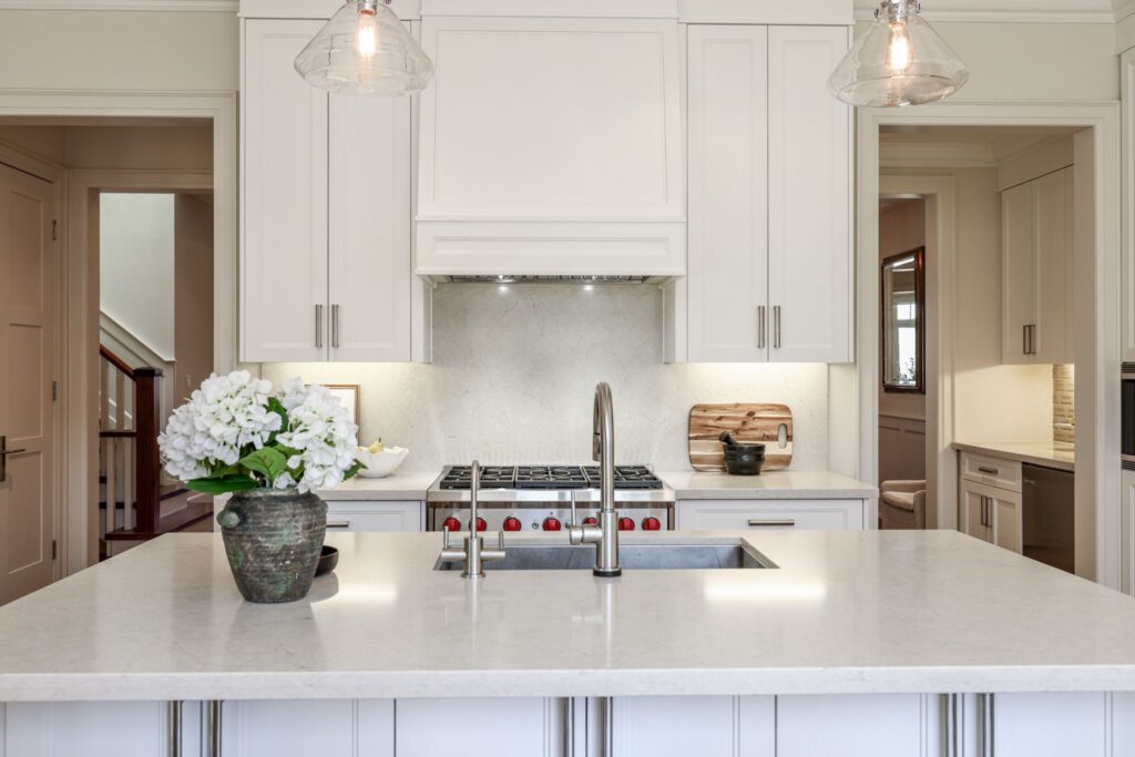 Photo of 344 Bessborough Dr