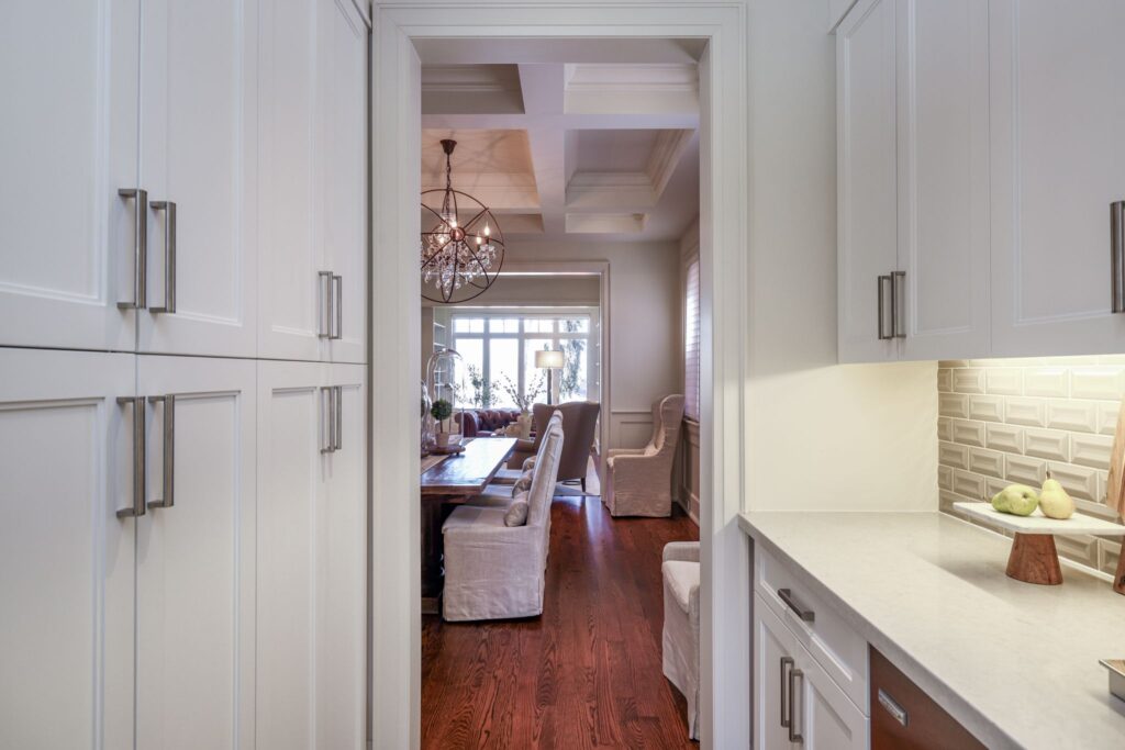Photo of 344 Bessborough Dr