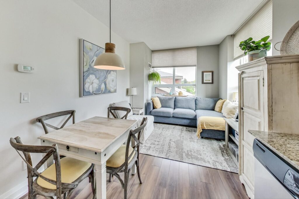Photo of 3520 Danforth Ave, Unit 206