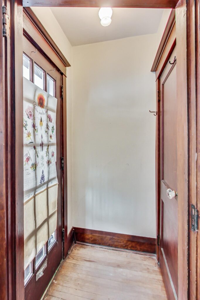 Photo of 369 Millwood Road