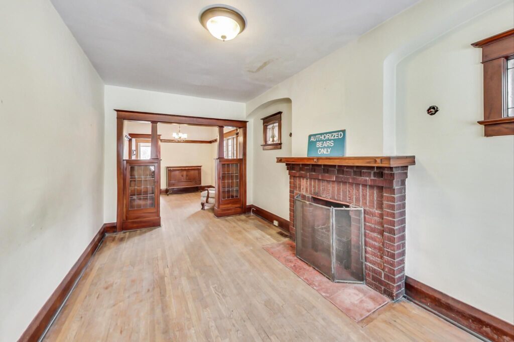 Photo of 369 Millwood Road
