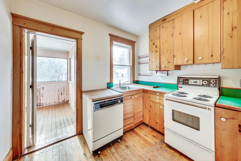 Photo of 369 Millwood Road