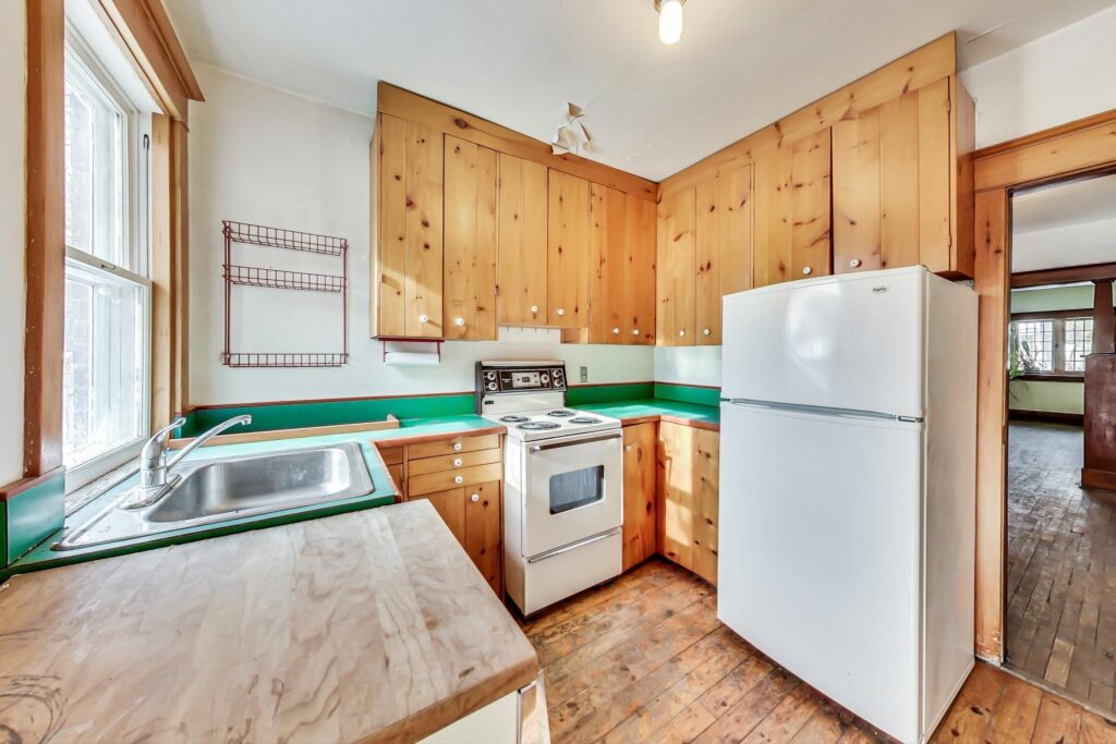 Photo of 369 Millwood Road